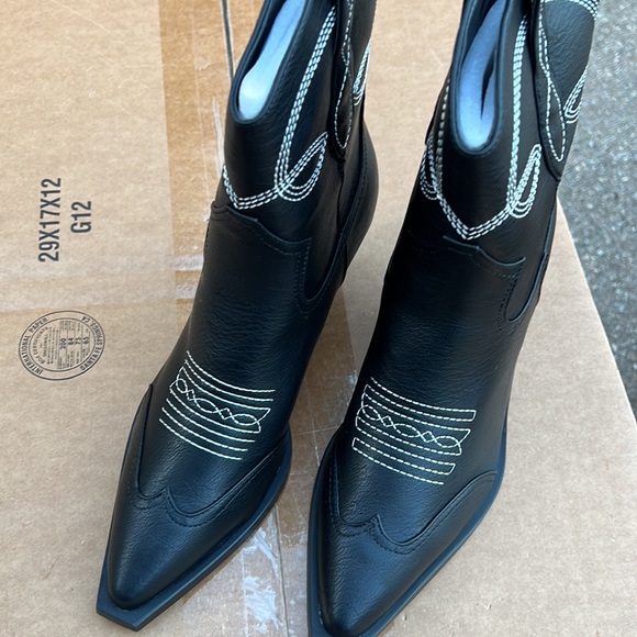 BILLINI UDEL BLACK-WHITE western bootie - Picture 4 of 7